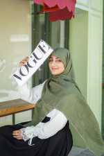 روسری وال نخ سبز یشمی روشن آیسو