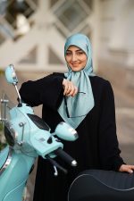 روسری ابریشم ژاکارد آبی پاستیلی کهربا - Image 2