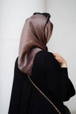 روسری ابریشم ژاکارد موکا کهربا - Image 2
